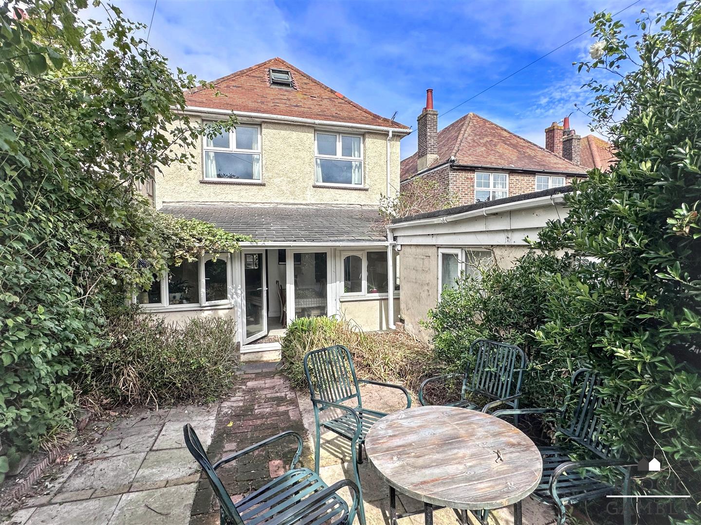 4 Bedroom House. Upwick Road in Eastbourne, East Sussex 33